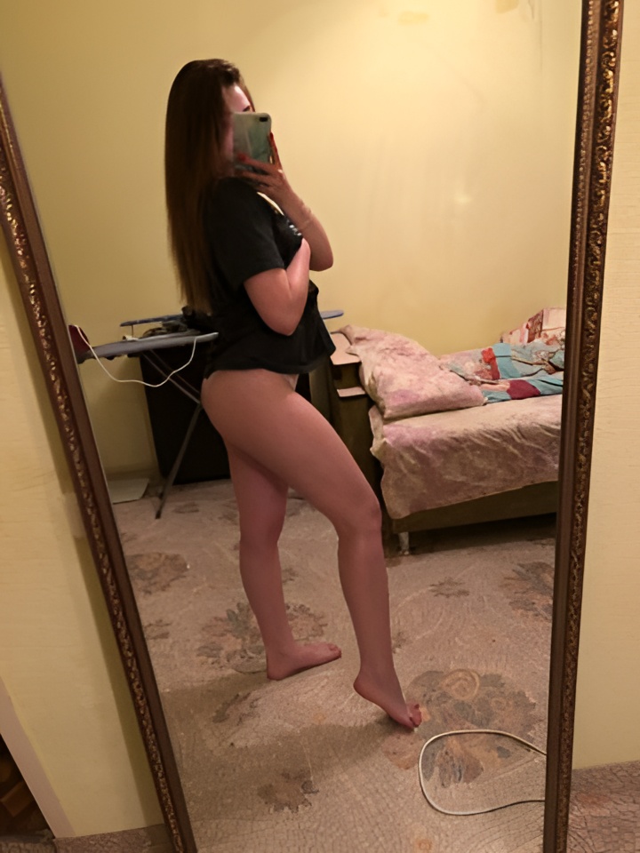 Алина привлекальеная девушка из Морозовска цена от 5000 руб