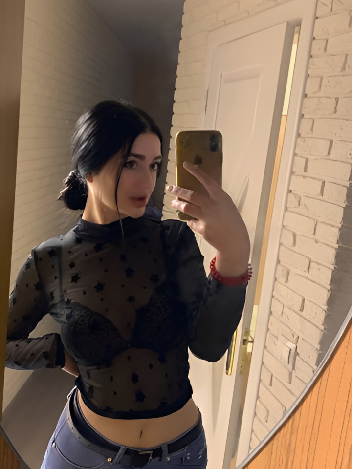 Василиса привлекальеная девушка из Морозовска цена от 10000 руб