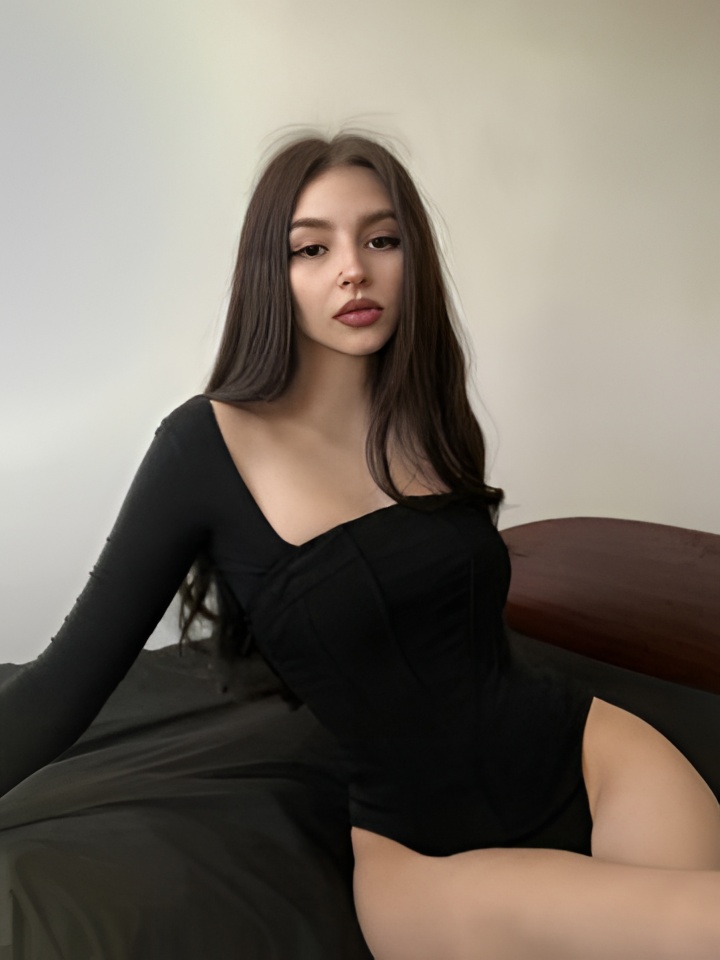 Индивидуалка Дарина, доступна для личного знакомства от 10000 руб