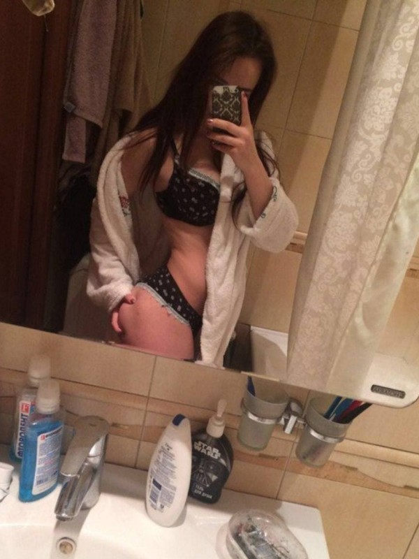 Светка привлекательная девушка из Морозовска цена от 3000 руб